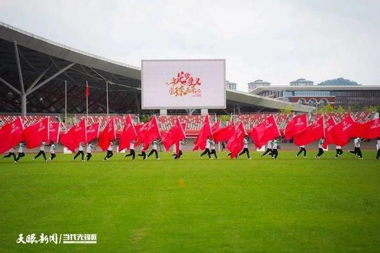 本赛季目前为止，28岁的马佐基为萨勒尼塔纳出场16次，其中13次首发，贡献1次助攻。